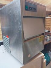 polar table top icemaker model T316--03 in stainless steel,good condition.