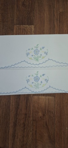 Pair vintage blue - pair,