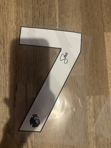 Arsenal bukayo saka signed - saka,