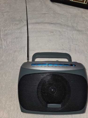 Philips ae2150 portable radio - portable,