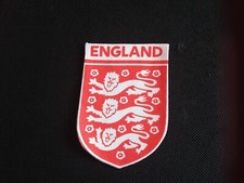 "ENGLAND 3 LIONS" LOGO INSPIRED WHITE ON RED 10 X 7CM PATCH IRON/SEW ON NEW