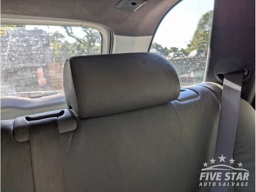Bmw rear seat - seat, head