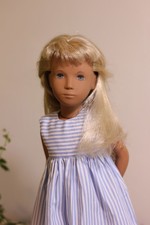 Georgeous  Sasha girl with stripey dress and shoes. Stringing needs tightening 