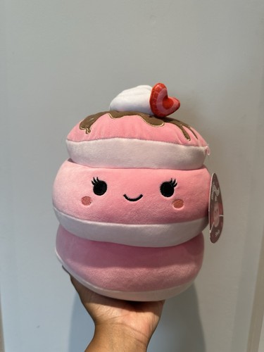 Shelly the strawberry - 8”,