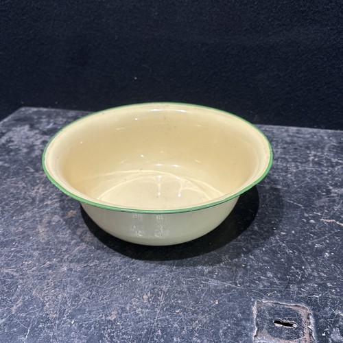 Vintage enamelware mixing - vintage,