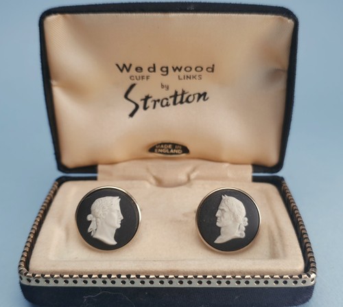 Wedgwood jasper ware cuff - wedgwood,
