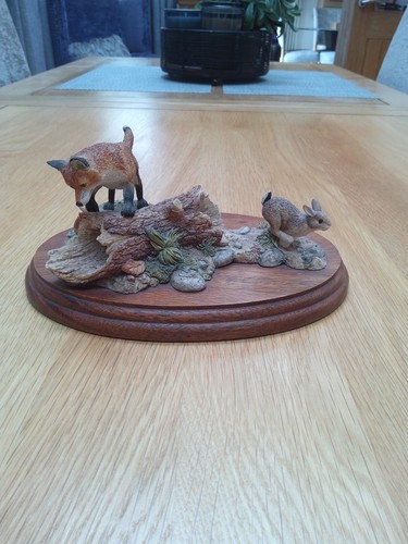 Border fine arts outfoxed rare - border,