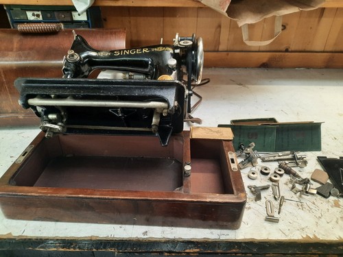 Vintage singer sewing machine - vintage,