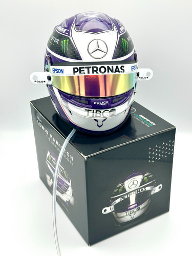 Mercedes lewis hamilton - mercedes,