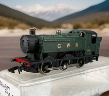 Graham Farish 9400 GWR Green Steam Pannier Tank Loco N Gauge 