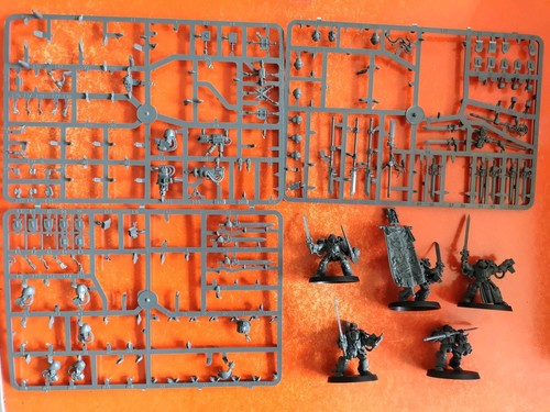 Warhammer 40k grey knights - grey,