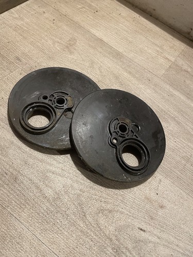 Rear wheel dust covers - covers, from