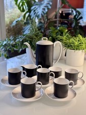 Vintage Wedgwood Contrast