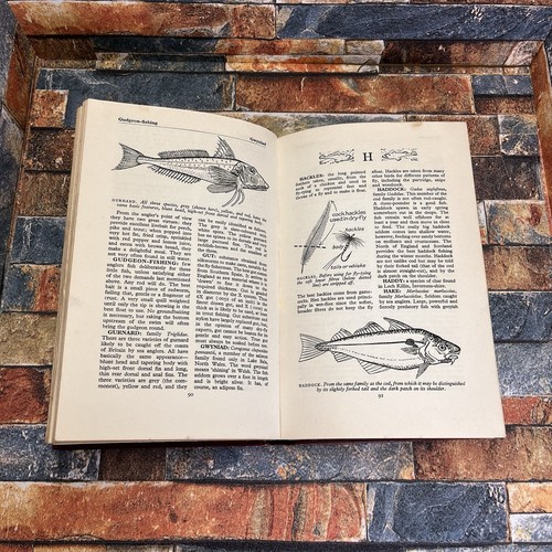 The anglers encyclopedia book - anglers,