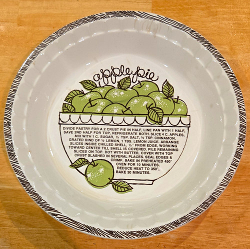 Ceramic apple pie recipe - recipe, round