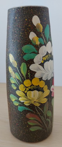 Vintage hand painted ceramic - hand,