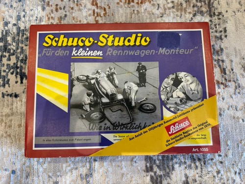 Vintage mercedes benz - benz, schuco