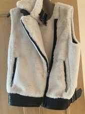 MINT VELVET Stunning  Cream faux fur Aviator Gilet Size medium 