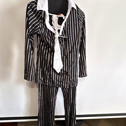 Black white pinstripe - &,