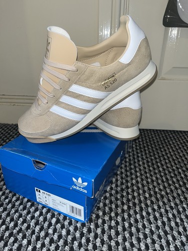 Adidas 520 trainers - adidas, beige
