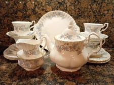 18 piece Teaset Royal Kent '