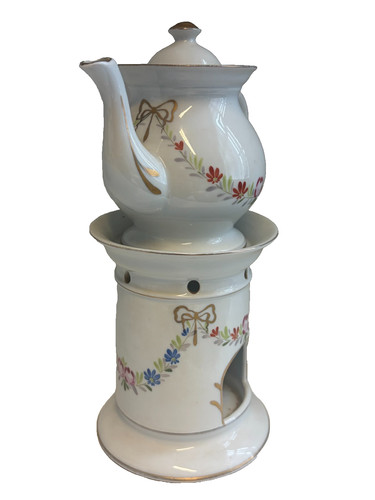 Antique teapot upon - antique,