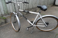 giant expression town bike.