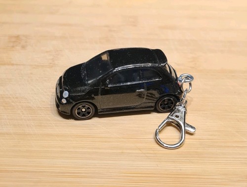Diecast model car - 1/64,