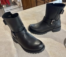 Wills Vegan Store Biker Boots Womens Size 39 / US 8 Black Pristine WVS