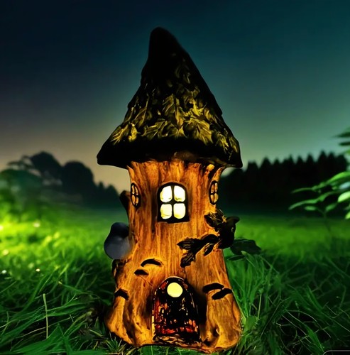 Solar tree house miniature - solar,