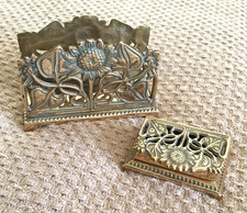 A VINTAGE ENGLISH BRASS