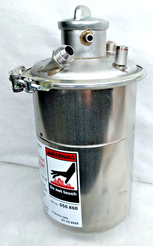 Oil tank for - , engine