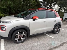Citroen c3 air-cross puretech 1.2 PANROOF full service history and 12 months MOT