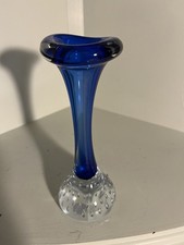 Vintage Swedish Art Glass Bud