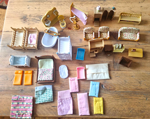 Sylvanian families accessories - families,
