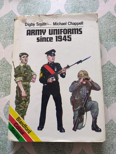 Army uniforms since - army, 1945