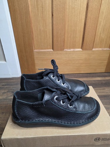 Clarks artisan funny - clarks,