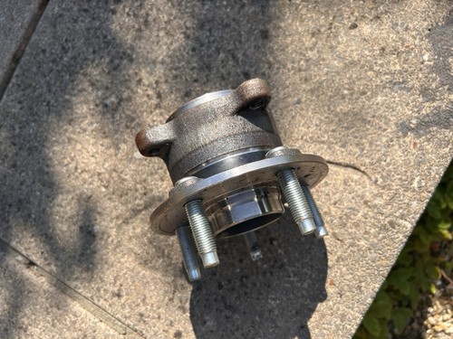 Vauxhall astra rear wheel - vauxhall,