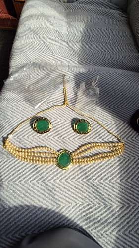 Indian pakistani pearl choker - indian,