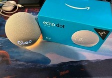 Amazon Echo Dot 5th Gen. Smart Speaker with Display / Clock - Glacier White