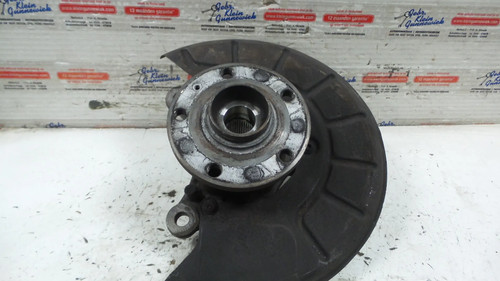 Stub axle left - left, front