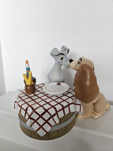 Disney traditions rare - disney,