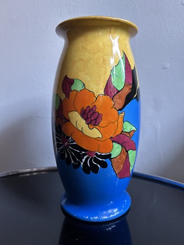 Clarice cliff art - deco, 8”