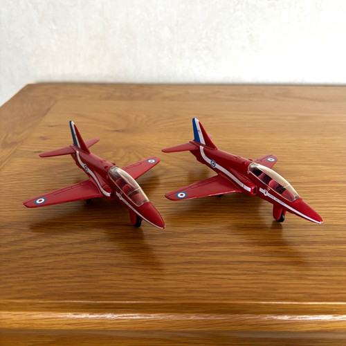 Red arrows hawk military - red,