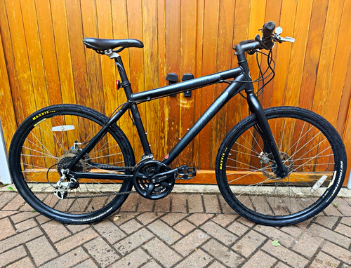 Giant escape medium hybrid - m1,