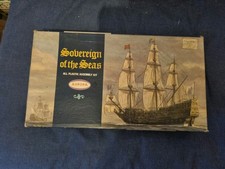 Aurora USA 1967  1:200 Sovereign Of The Seas Sailing Ship Started Revell Airfix