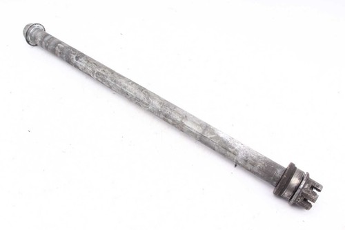 Rear axle thru - thru,