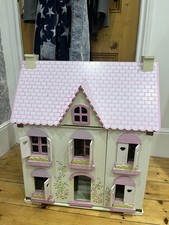 ELC-Rosebud Dolls House good condition missing front door  smoke free home