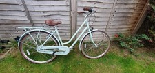 Victoria Pendleton Women's Bike. Green. 5 Speed. Vintage Looking.