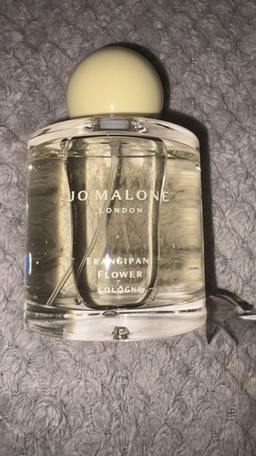 Malone frangipani flower - jo,